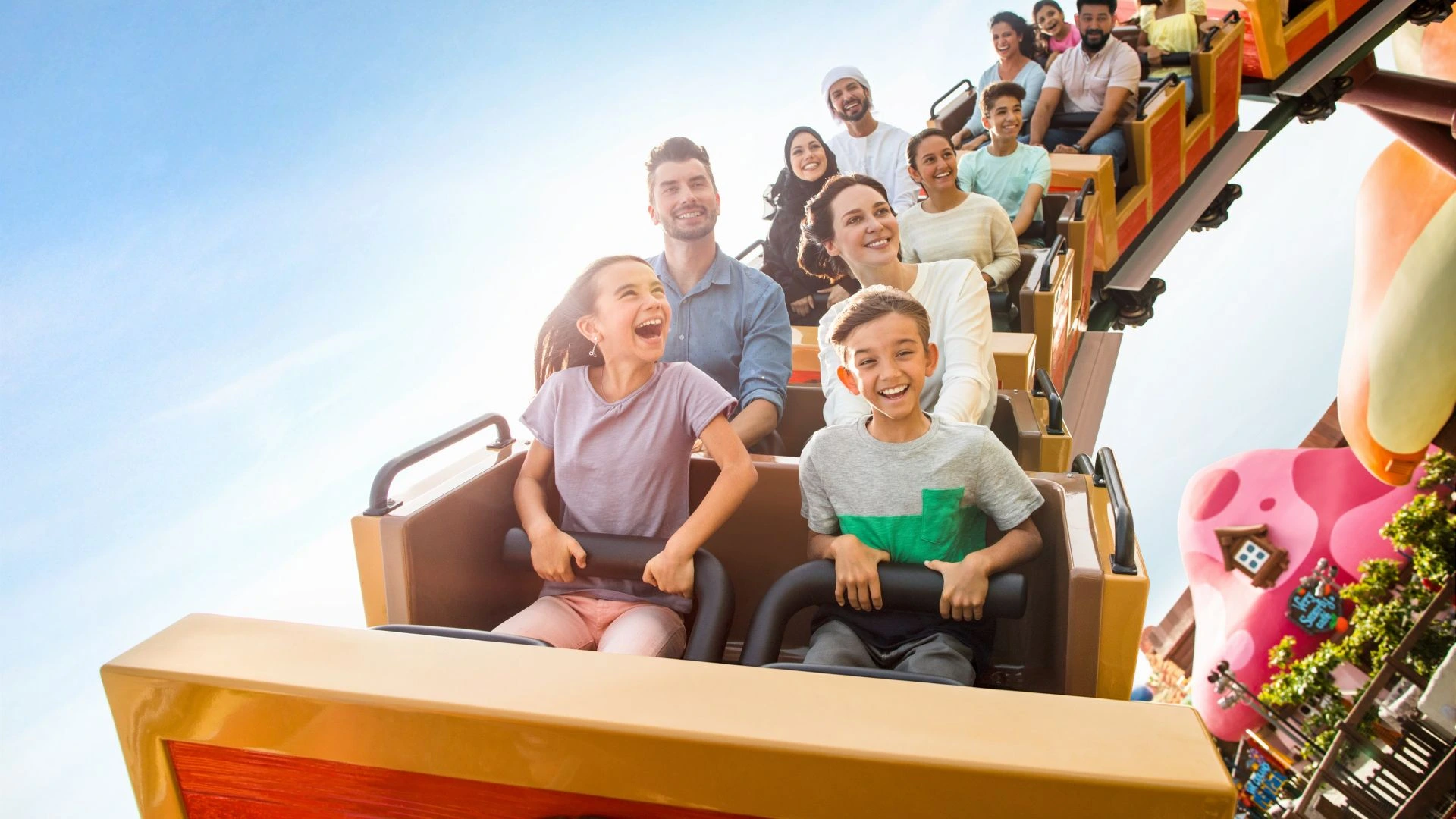 img_1607328182_1607328243__smurfsexpress